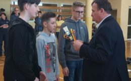Promowanie bezpieczeństwa ruchu drogowego wśród uczniów szkół podstawowych [zdjęcia]