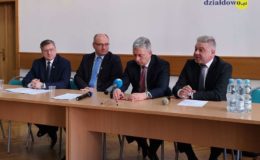 Konferencja prasowa w Starostwie Powiatowym w sprawie audytu w działdowskim szpitalu