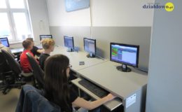 Warsztaty z programowania z wykorzystaniem Minecraft Education Edition