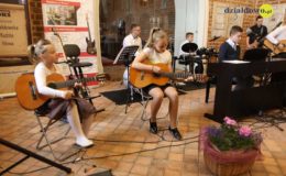 Wiosenne uniesienia – poezja w muzyce