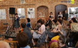 Wiosenne uniesienia – poezja w muzyce