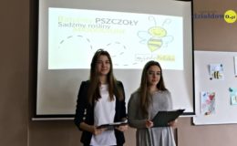Licealiści z Polnej zachęcają do sadzenia roślin miododajnych [zdjęcia]