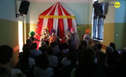 Clowni w wykonaniu Pewnych Niepewnych