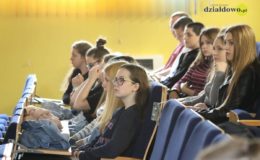 Naukowy zawrót głowy w CKU