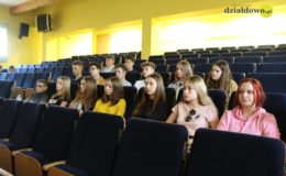 Naukowy zawrót głowy w CKU