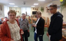 Seniorzy wzięli udział w Grze Miejskiej „Podróż po Unii Europejskiej”
