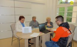 Seniorzy wzięli udział w Grze Miejskiej „Podróż po Unii Europejskiej”