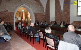 Nocne zwiedzanie zamku i liczenie gwiazd