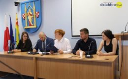 Radni Młodzieżowej Rady Miasta złożyli ślubowanie
