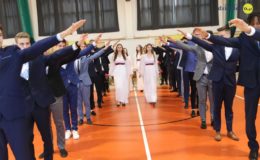 Gimnazjaliści, ósmoklasiści i uczniowie „Jedynki” pożegnali szkołę