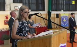 Gimnazjaliści, ósmoklasiści i uczniowie „Jedynki” pożegnali szkołę