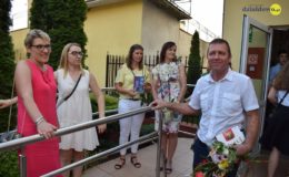 Gimnazjaliści, ósmoklasiści i uczniowie „Jedynki” pożegnali szkołę
