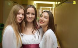Gimnazjaliści, ósmoklasiści i uczniowie „Jedynki” pożegnali szkołę