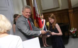 Młodzi artyście przywitali wakacje