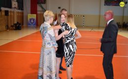 Gimnazjaliści, ósmoklasiści i uczniowie „Jedynki” pożegnali szkołę