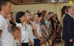 Zakończenie roku szkolnego klas siódmych i ósmych w SP 4 [zdjęcia, film]