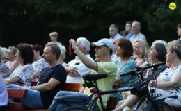 Powiatowe Wieczory z Poezją. Jadwiga Jankowska-Cieślak oraz Joanna Śliwka i Dominika Kaczorowska