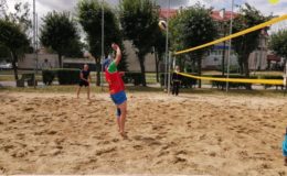 Turniej o Puchar Dyrektora MOSiR w Siatkówce Plażowej [zdjęcia]