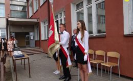 Licealiści rozpoczęli wakacje