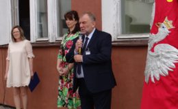 Licealiści rozpoczęli wakacje