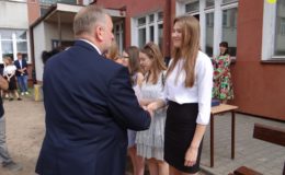Licealiści rozpoczęli wakacje