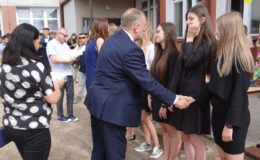 Licealiści rozpoczęli wakacje