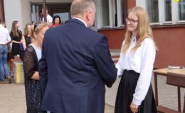 Licealiści rozpoczęli wakacje