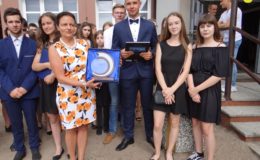 Licealiści rozpoczęli wakacje