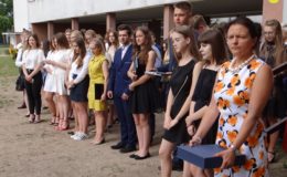 Licealiści rozpoczęli wakacje
