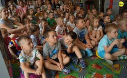 Przedstawienie dla najmłodszych w bibliotece [zdjęcia]