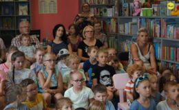 Teatr „Maska” – „Prastara Książnica- Skarb i Tajemnica” w naszej bibliotece