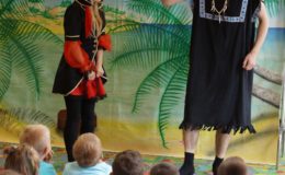 Teatr „Maska” – „Prastara Książnica- Skarb i Tajemnica” w naszej bibliotece