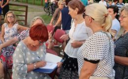 Elżbieta Zakrzewska i Marcin Troński  rozwiązywali zagadkę sprzed lat [zdjęcia]