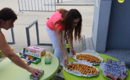 Warsztaty plastyczne – malowanie na folii