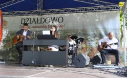 Pięknie zakończyły się Powiatowe Wieczory z Poezją [zdjęcia, film]