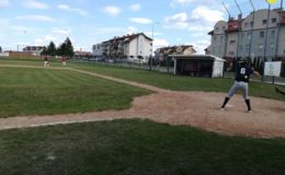 Yankeesi Działdowo po zwycięstwach z Lisami Białystok  już w „ósemce” Bałtyckiej Ligi Baseballu