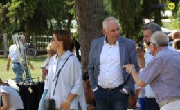 Zawody konne w skokach przez przeszkody