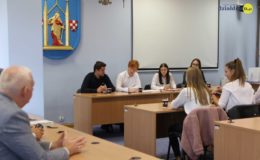 II sesja Młodzieżowej Rady Miasta [zdjęcia]
