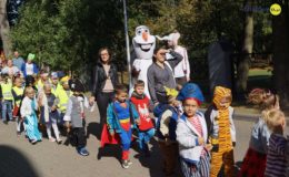 Parada Postaci Bajkowych przeszła ulicami miasta
