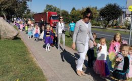 Parada Postaci Bajkowych przeszła ulicami miasta