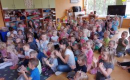 Piosenka i skaczące nutki w przedszkolu nr 3