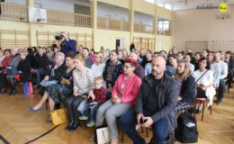 Ślubowanie klas pierwszych w Szkole Podstawowej nr 4 w Działdowie [film, zdjęcia]