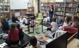 „Znajdźmy wspólny język” – Noc Bibliotek w SP 2