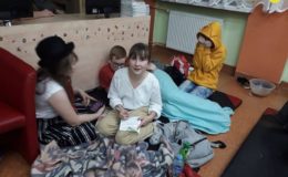 „Znajdźmy wspólny język” – Noc Bibliotek w SP 2