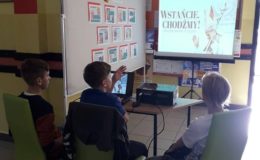 Obchody XIX Dnia Papieskiego w Szkole Podstawowej nr 2 w Działdowie