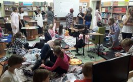 „Znajdźmy wspólny język” – Noc Bibliotek w SP 2