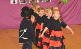 IV Festiwal Tańca „Tańczyć każdy może” – zorganizowany przez Przedszkole nr 5 [zdjęcia]