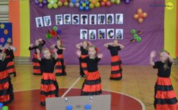 IV Festiwal Tańca „Tańczyć każdy może” – zorganizowany przez Przedszkole nr 5 [zdjęcia]