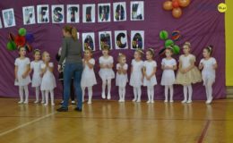 IV Festiwal Tańca „Tańczyć każdy może” – zorganizowany przez Przedszkole nr 5 [zdjęcia]
