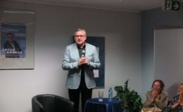Spotkanie autorskie z Arturem Andrusem